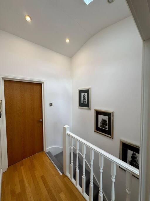 Two Br Flat 5 Mins Walk From London Eye G96公寓 外观 照片